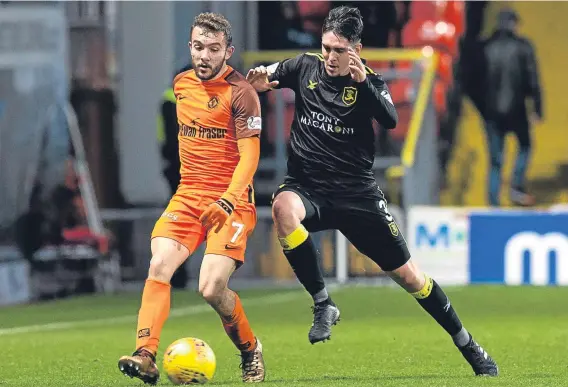  ??  ?? Paul McMullan in action the last time the two teams met where Dundee United came out 3-0 winners at Tannadice in December.