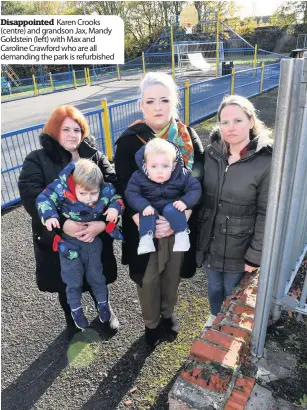  ??  ?? Disappoint­ed Karen Crooks (centre) and grandson Jax, Mandy Goldstein (left) with Max and Caroline Crawford who are all demanding the park is refurbishe­d