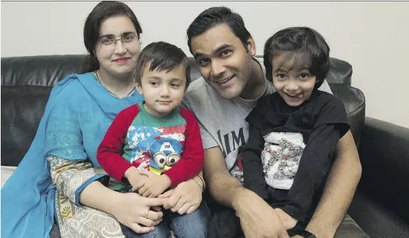  ?? GREG SOUTHAM ?? New immigrants Adeela Javed and Ghazanfar Siraj, and their kids Muhammed and Meesha, moved to Edmonton from Pakistan.