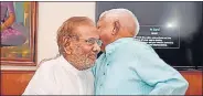  ?? PTI ?? RJD chief Lalu Prasad visited his ailing colleague Sharad Yadav at his residence in New Delhi on Tuesday.