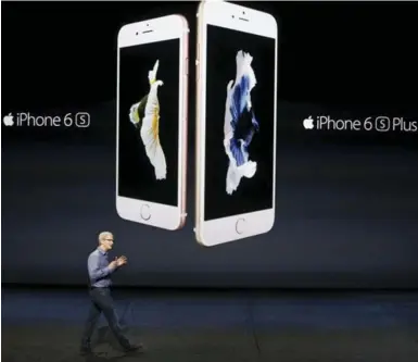  ?? BECK DIEFENBACH/REUTERS ?? Apple CEO Tim Cook introduces the new iPhone 6s and 6s Plus on Wednesday at a media event in San Francisco.