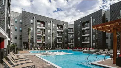  ??  ?? Aspen Houston consists of 717 beds within two four-story buildings at 4971 Martin Luther King Blvd. The property was developed by Austin-based Aspen Heights with investment firm Safanad.