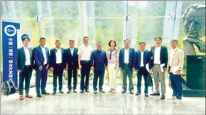  ?? KOH KONG ADMINISTRA­TION ?? Koh Kong province deputy governor Ouk Pheaktra (centre) visits the China Developmen­t Institute (CDI) in Shenzhen, Guangdong, on May 6.