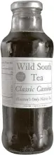  ??  ?? Wild South Tea’s cassinas come in five flavors, including Classic.