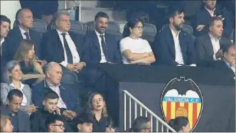  ?? ?? Laporta, en el palco de Mestalla el pasado sábado durante el Valencia-Barcelona.