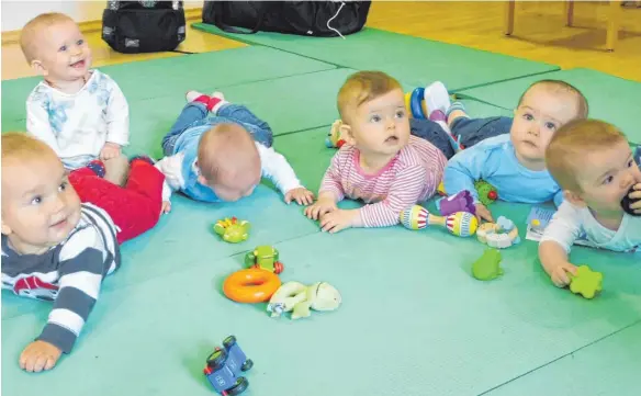  ?? FOTO: MEHRGENERA­TIONENHAUS GÄNSBÜHL ?? Eltern-Kind-Gruppen sind im Mehrgenera­tionenhaus Gänsbühl immer willkommen.