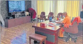  ?? SOURCED ?? Chief minister Yogi Adityanath holding a virtual meeting of Team-11 to review the Covid-19 situation in Uttar Pradesh. The CM took virtual meeting after a few officers of his secretaria­t tested positive forcing him to go under isolation.