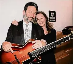  ?? Stephen Sorokoff ?? John Pizzarelli and Jessica Molaskey. They will be bringing their Radio Deluxe show to the Egg on Saturday, Feb. 4.
