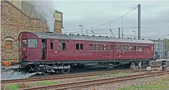  ??  ?? The Great Western Society’s GWR Steam Rail Motor No. 93 departs Southall for Brentford on October 18, 2014.