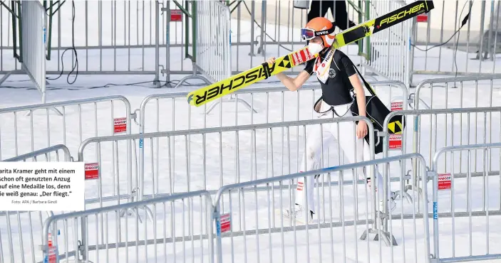  ?? Foto: APA / Barbara Gindl ?? Marita Kramer geht mit einem schon oft genutzten Anzug auf eine Medaille los, denn sie weiß genau: „Der fliegt.“