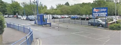  ??  ?? ●●The Mecca Bingo car park where the couple received the £100 parking fine