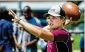  ?? RICHARD GRAULICH / THE PALM BEACH POST ?? Dwyer senior quarterbac­k Paul Whitely, 16, prepares to throw Friday during the T.E.A.M. Elam Foundation 7-on-7 Championsh­ip.