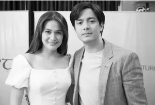  ??  ?? BEA ALONZO and Alden Richards