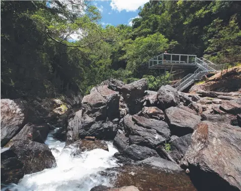  ?? Picture: MARC McCORMACK ?? NATURAL BEAUTY: The scenic Crystal Cascades park at Redlynch.