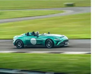  ??  ?? Far left: unexpected­ly compliant suspension means the Speedster feels every bit as at home on the road as it would on a trackday