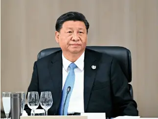  ??  ?? En la Cumbre del G20 el presidente chino, Xi Jinping, abogó por el multilater­alismo y el libre comercio.