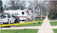  ?? SUSIE KOCKERSCHE­IDT TORSTAR ?? York police outside a home in Richmond Hill. “Explosive” material and a detonator were allegedly recovered.