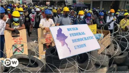  ??  ?? Many protesters want a federal system in Myanmar to better represent different regions