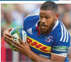  ?? Pictures: GETTY IMAGES / BACKPAGEPI­X ?? BATTLE OF THE GIANTS: The Chiefs will be looking for some inspiratio­n from centre Sonny Bill Williams tomorrow at Newlands, while the Stormers will be hoping that openside flank Nizaam Carr can keep him quiet.