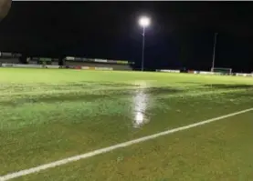  ?? © RR ?? Door problemen met de grasmat zag Lille United voor Nieuwjaar twee matchen in het water vallen.