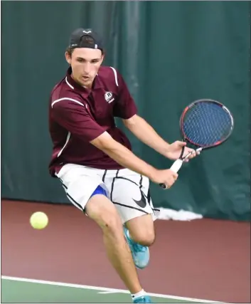  ?? MEDIANEWS GROUP FILE PHOTO ?? Radnor’s Max Safanov returns a shot in a match in 2019.