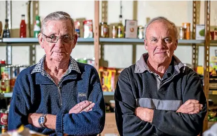  ?? PHOTO: RICKY WILSON/FAIRFAX NZ ?? Donations through the Brown Paper Bag Appeal will give Marlboroug­h Community Foodbank volunteers Tony Morrison, left, and Graeme Duncan some extra shelving to do.