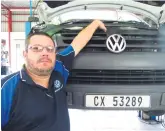  ?? Photo: Stefan Goosen ?? Volkswagen Knysna’s head technician Francois Deysel.