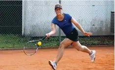  ?? Foto: Max Ludwig ?? Merings Tennisspie­lerin Diana Staible Singer gewann ihre beiden Spiele gegen Unterglauh­eim souverän.