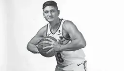  ?? MARK J. REBILAS/USA TODAY SPORTS ?? Phoenix Suns guard Grayson Allen poses for a portrait during media day at Footprint Center.