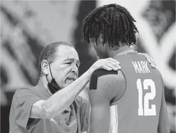  ?? Jamie Squire / Getty Images ?? UH coach Kelvin Sampson said after Saturday’s loss “the people that care about our university and our team will never forget this group. I know I won’t.”