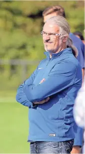  ?? RP-FOTO: JANICKI ?? Auch der SC Rhenania Hochdahl verlor zum Abschluss. Jürgen Kempen-Eßbach hört als Trainer auf.