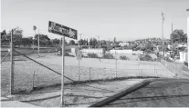  ?? EMILY BERL/THE NEW YORK TIMES ?? The empty lot on the corner of First and Lorena streets in Los Angeles, where a proposed homeless housing complex has been blocked by a City Council committee.