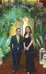  ??  ?? STAR’s Büm Tenorio Jr. and Christine Dayrit.