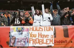  ?? Staff file photo ?? Houston sports teams often face a “sign problem” at road games.