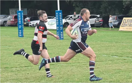  ?? ?? Tom Ratcliffe returns from injury to play for Scarboroug­h RUFC ion the road at Bridlingto­n RUFC this Saturday