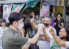  ?? ?? n
This TMT file photo shows Rep. Arjo Atayde mingling with some of his constituen­ts.