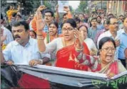  ?? PTI FILE ?? BJP leader Locket Chatterjee and other members of the party take part in a rally against the alleged murders of the rightwing party’s workers in Bengal’s Purulia.