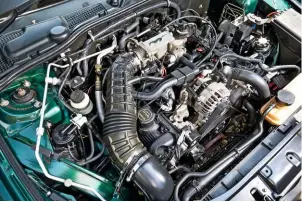  ??  ?? ABOVE Mighty Mustang-sourced 4.6-litre V8 engine provides oodles of effortless grunt.