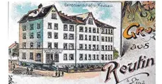  ?? REPRO: KARL DIETLEIN/SCHWEIZER ?? Ansicht des ersten Wohnblocks der Eisenbahne­r-Wohnungsge­nossenscha­ft Lindau, heute Rickenbach­er Straße 17 bis 21, auf einer lithograph­ierten Reutin-Ansichtska­rte mit Poststempe­l vom Januar 1914. An Stelle des Spezereila­dens von Pauline Wühr zog in den...