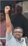  ?? PTI ?? Karti Chidambara­m arrives at Patiala House courts in New Delhi on Friday. —