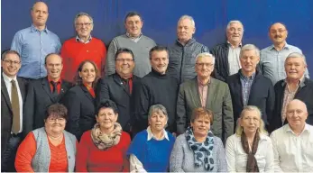  ?? FOTO: VOLKER MÜHLBERGER ?? Beim SV Elchingen sind treue Mitglieder geehrt worden.