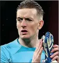  ?? ?? KEEPING QUIET: Pickford chose to avoid reporters’ questions