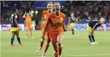  ?? ASSOCIATED PRESS ?? ONE AND NOT DONE: Jackie Groenen celebrates her goal in the Netherland­s’ victory yesterday.