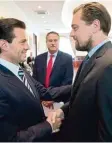  ?? Foto: afp ?? Leonardo DiCaprio (rechts) hat sich mit Mexikos Staatschef Nieto zum Thema Rettung der Kalifornis­chen Schweinswa le geeinigt.