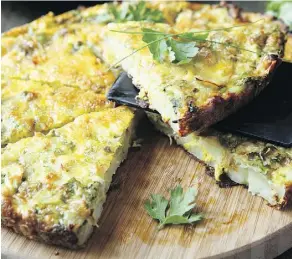  ??  ?? Cook a frittata on Sunday and you’ll have lunch ready for several days.