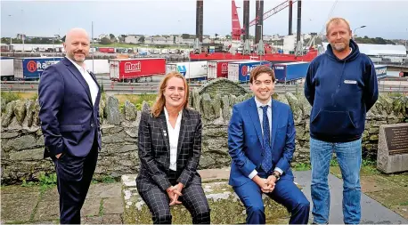  ?? ?? ● North Wales and Mersey Dee Business Council Commercial Director Ashley Rogers; Virginia Crosbie MP; Harry Keeling Vice-President Strategy & Business Developmen­t Rolls-Royce Small Modular Reactors and Mark Blackwell of DU Constructi­on