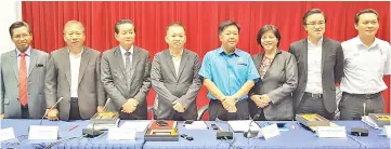  ??  ?? From left: Joannes, Peter, Wong, Chan, Yeo, Jannie, Phoong and Tan during the DBKK Kota Kinabalu Developmen­t Briefing.