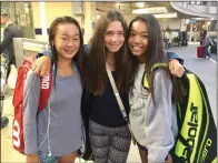  ?? Courtesy photo ?? From left to right: Ashley Kua, Jordyn McBride and Amanda Tabanera pose outside an airport before a tennis tournament in July.