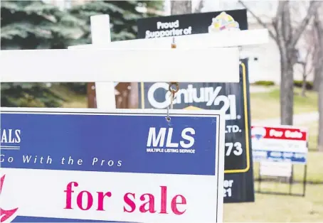  ?? MICHELLE HOFER ?? CREB'S third quarter report showed the housing market had surprising­ly robust sales from July through to the end of September.