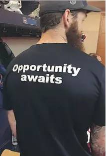  ?? STU COWAN ?? Canadiens players, including heavily bearded defenceman Jordie Benn, found new T-shirts in their locker stalls Wednesday ahead of Game 1 against the New York Rangers.